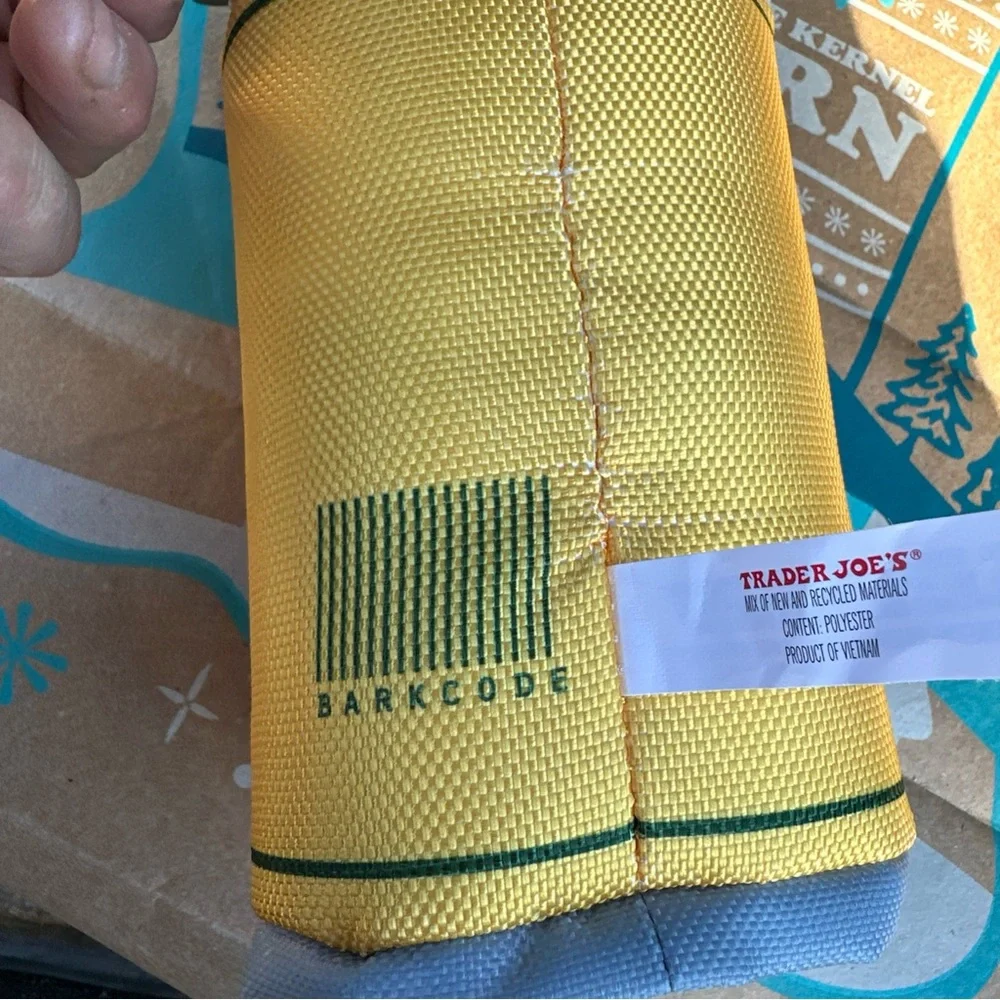 Trader Joe's CORN RARE Yellow Dog Toy NEW